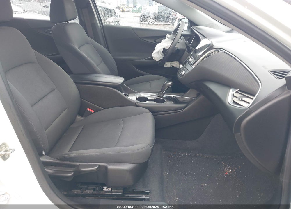 2017 CHEVROLET MALIBU VIN: 1G1ZE5ST9HF136531