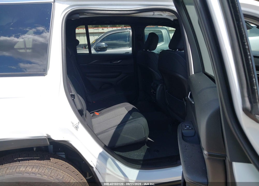 2025 JEEP GRAND CHEROKEE VIN: 1C4RJHAG6SC306653