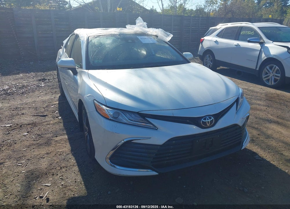 2021 TOYOTA CAMRY VIN: 4T1F11BK1MU032591