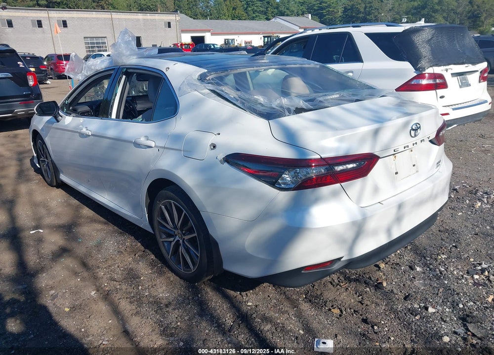 2021 TOYOTA CAMRY VIN: 4T1F11BK1MU032591