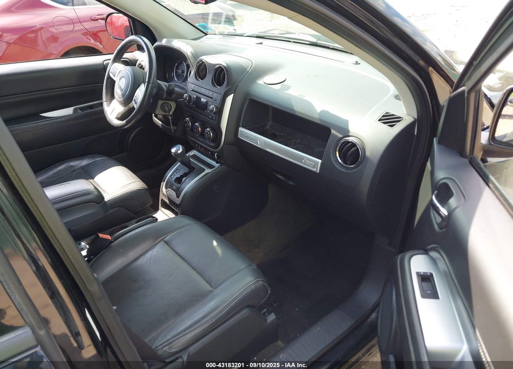 2017 JEEP COMPASS VIN: 1C4NJDEB8HD165478