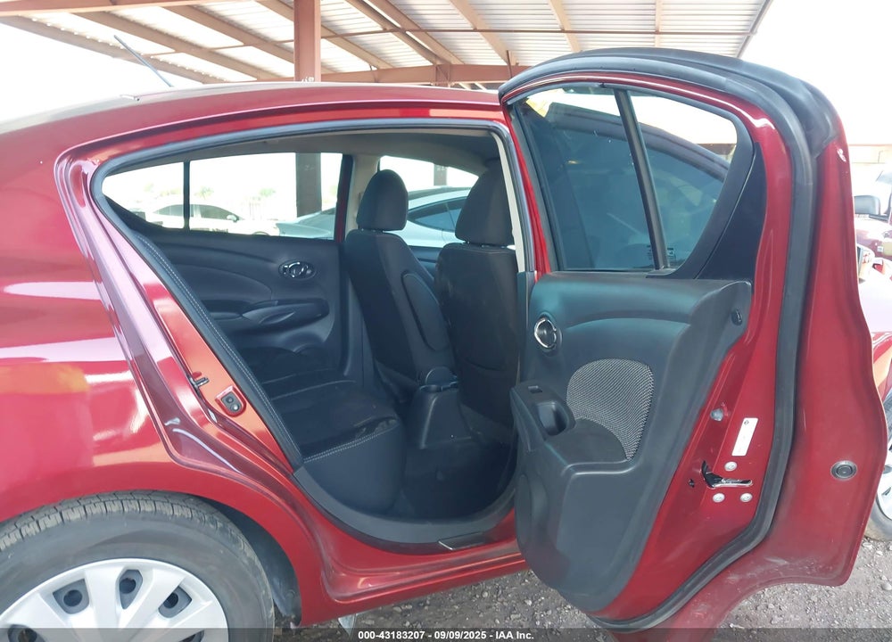 2019 NISSAN VERSA VIN: 3N1CN7APXKL880880