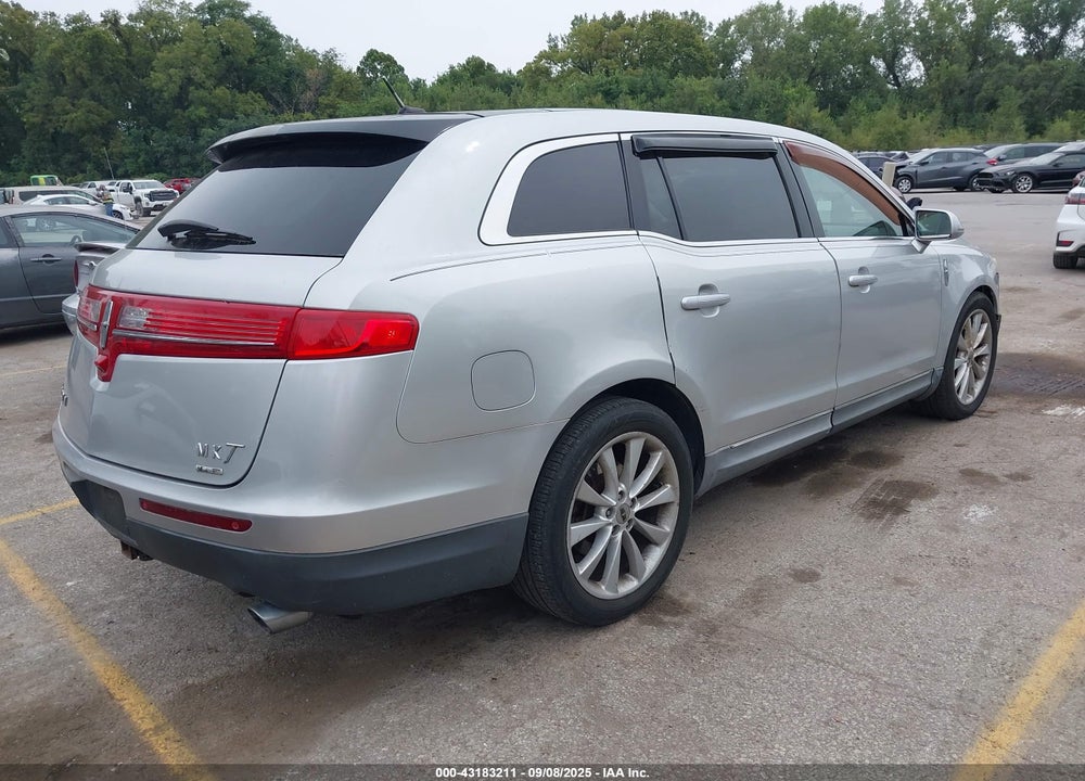 2010 LINCOLN MKT VIN: 2LMHJ5AT4ABJ09521