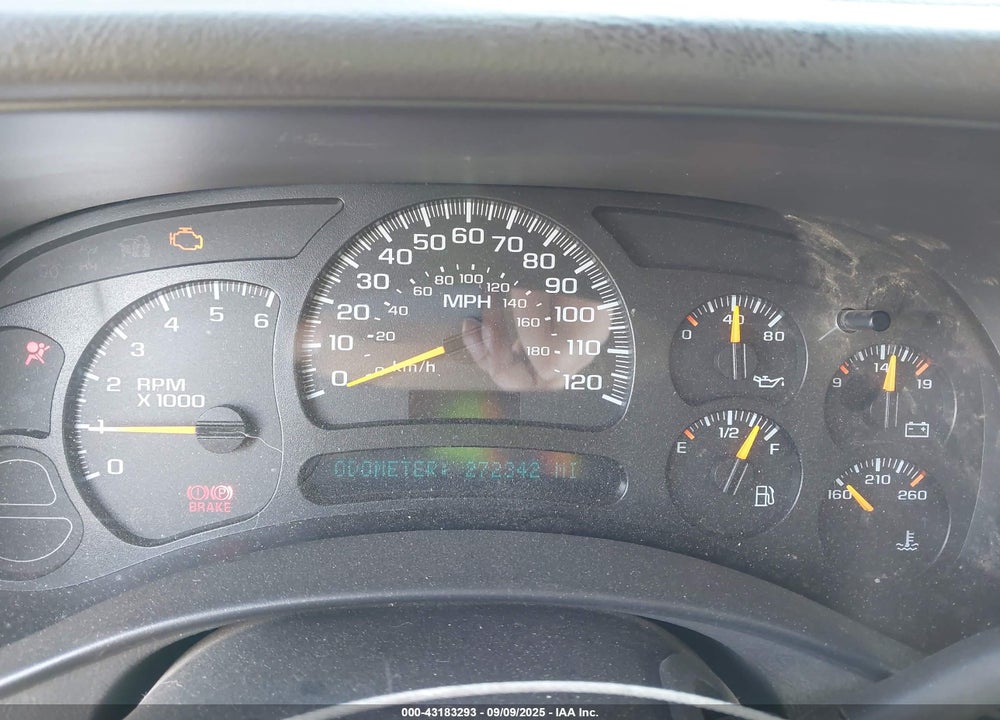 2004 CHEVROLET TAHOE LS VIN: 1GNEK13Z94R229575