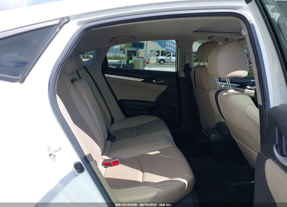 2018 HONDA CIVIC VIN: JHMFC1F70JX036239