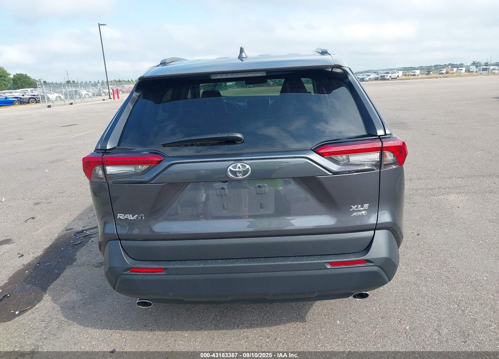 2024 TOYOTA RAV4 XLE PREMIUM VIN: 2T3A1RFV3RC462216