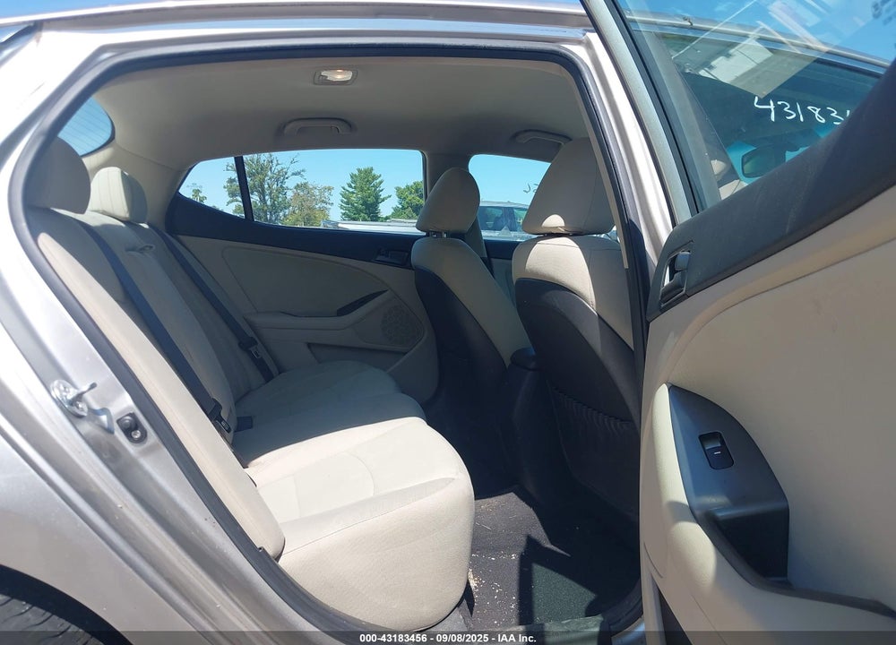 2013 KIA OPTIMA VIN: KNAGM4A77D5313154