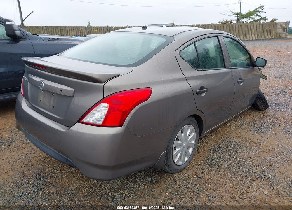 2017 NISSAN VERSA VIN: 3N1CN7AP5HL811099