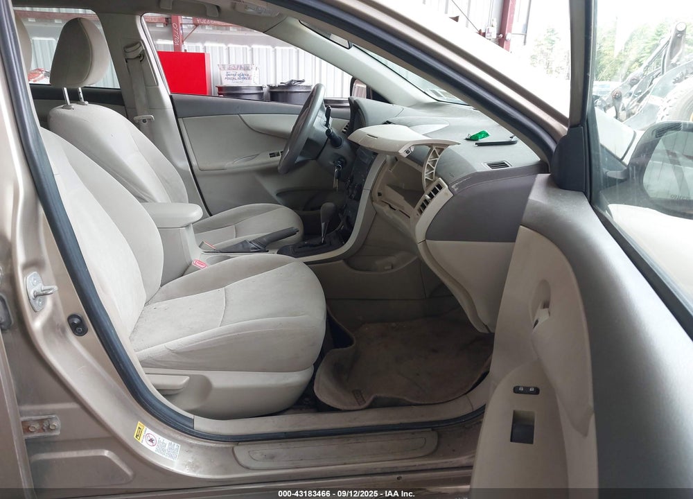 2009 TOYOTA COROLLA LE VIN: 1NXBU40E69Z001090