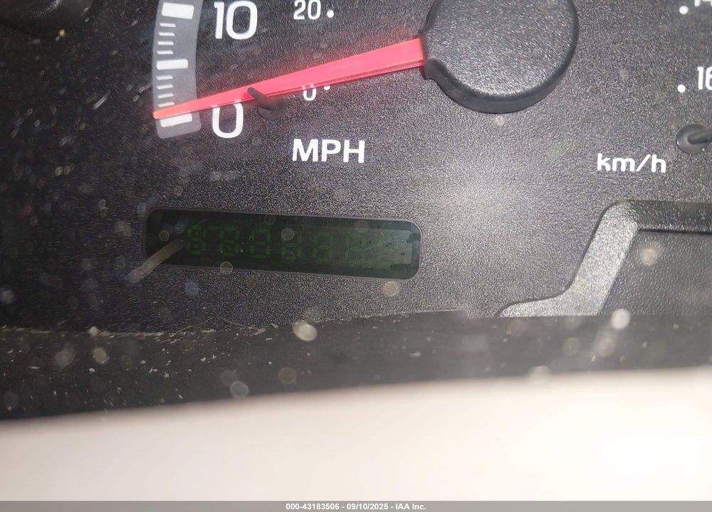 2002 FORD EXPEDITION EDDIE BAUER VIN: 1FMRU17L52LA03815