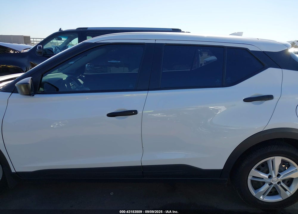 2023 NISSAN KICKS VIN: 3N1CP5BV1PL553352