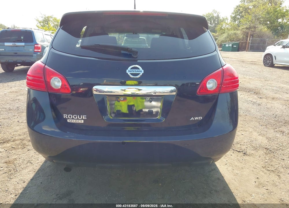 2015 NISSAN ROGUE VIN: JN8AS5MV0FW751501