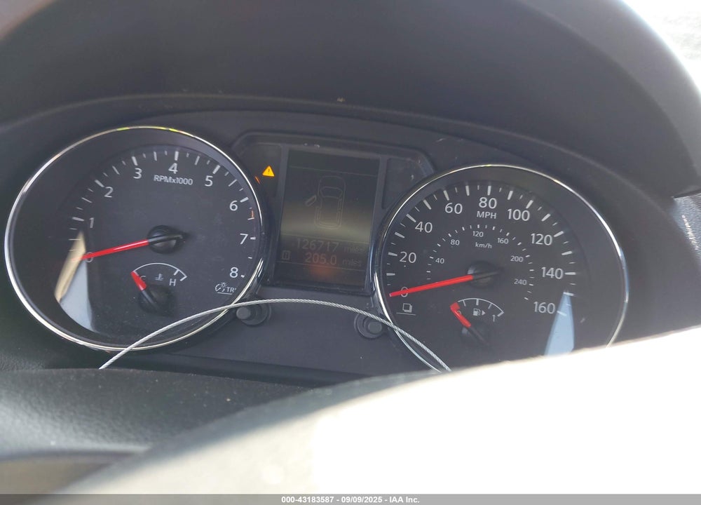 2015 NISSAN ROGUE VIN: JN8AS5MV0FW751501