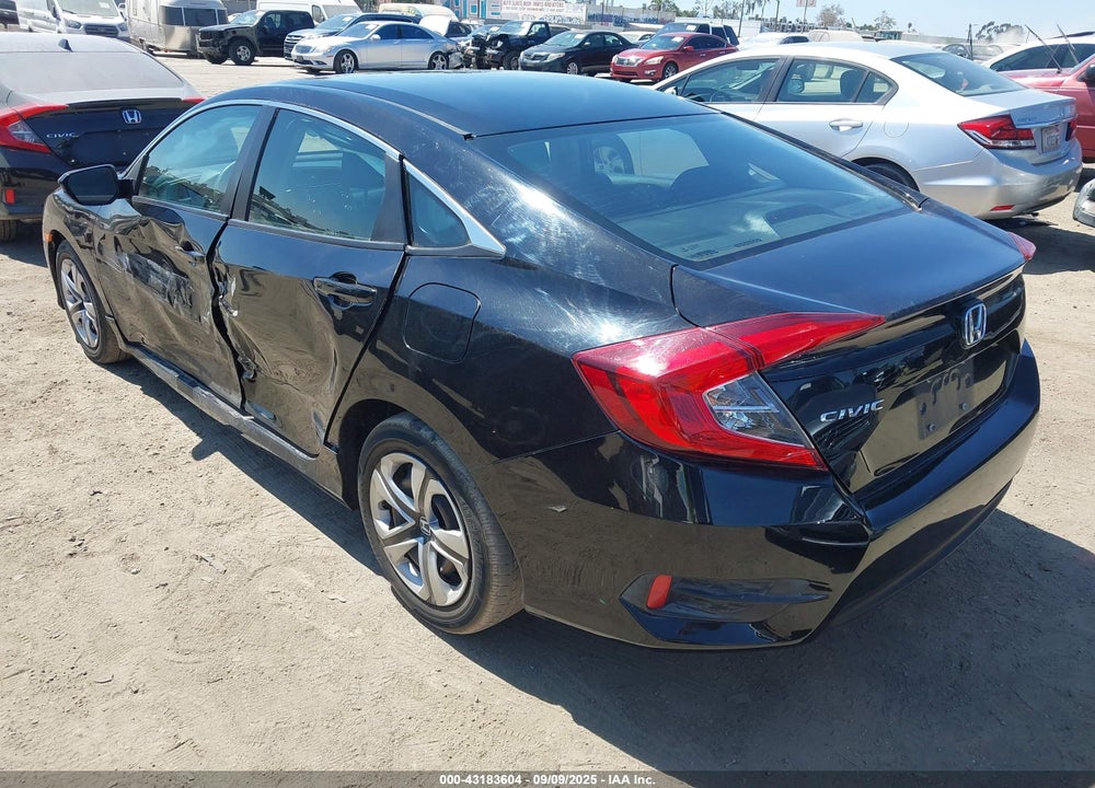 2018 HONDA CIVIC VIN: 2HGFC2F57JH538595