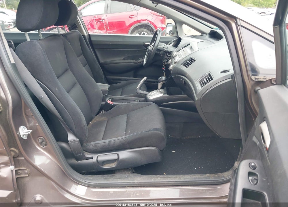 2010 HONDA CIVIC VIN: 2HGFA1F68AH531289