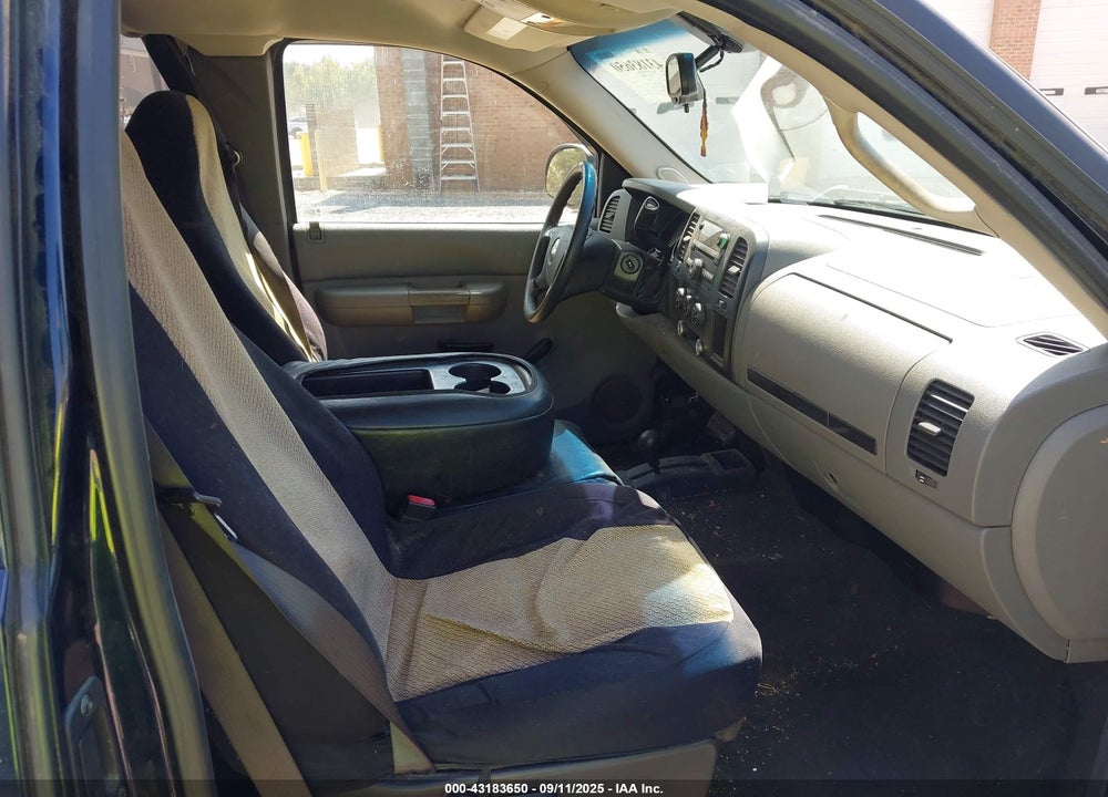 2007 CHEVROLET SILVERADO 1500 VIN: 1GCEK190X7Z582770