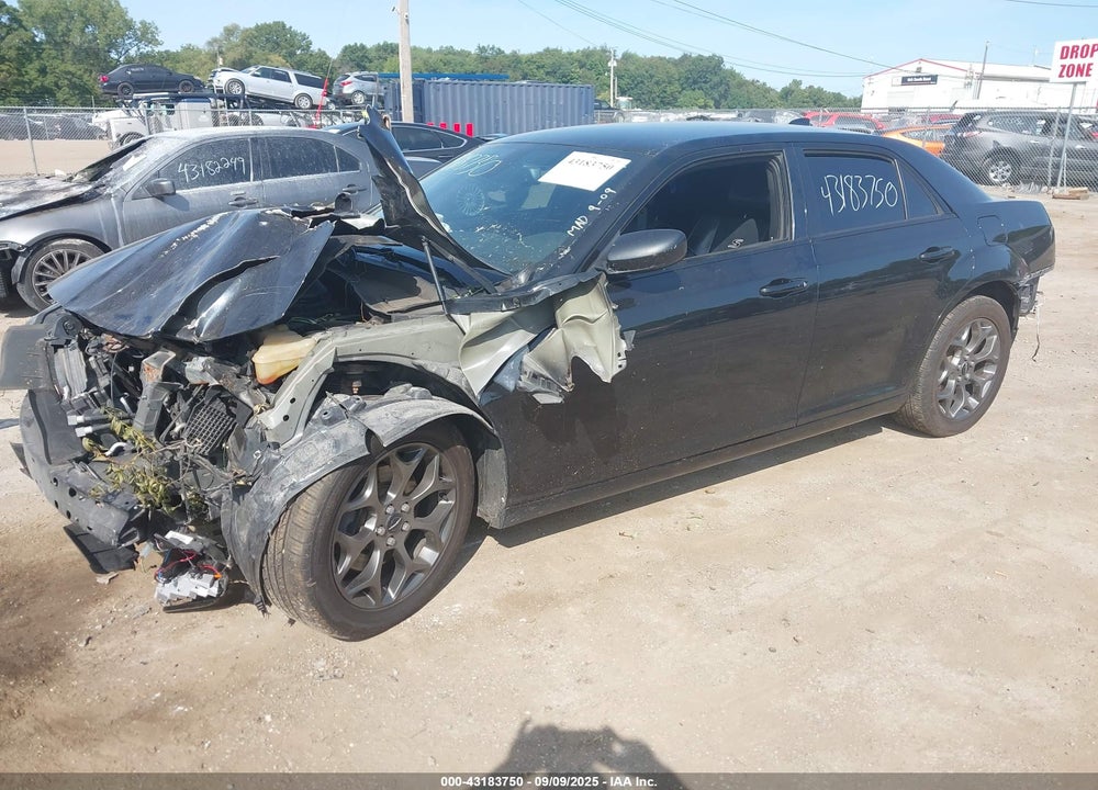 2016 CHRYSLER 300 VIN: 2C3CCAGG1GH253237