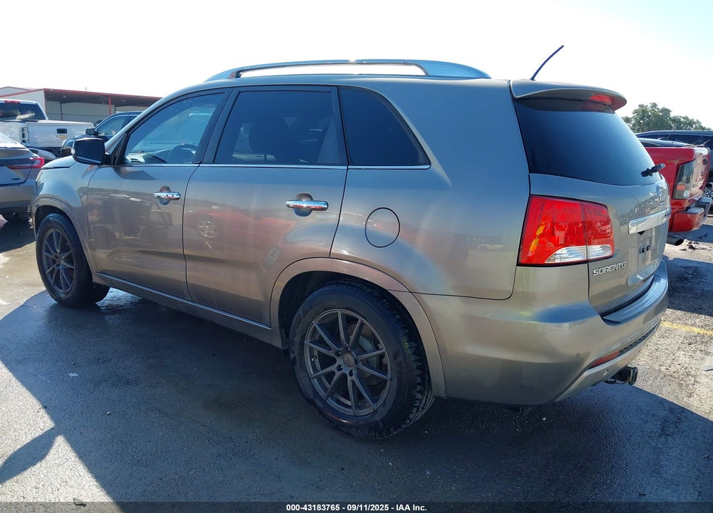 2012 KIA SORENTO VIN: 5XYKW4A2XCG190743