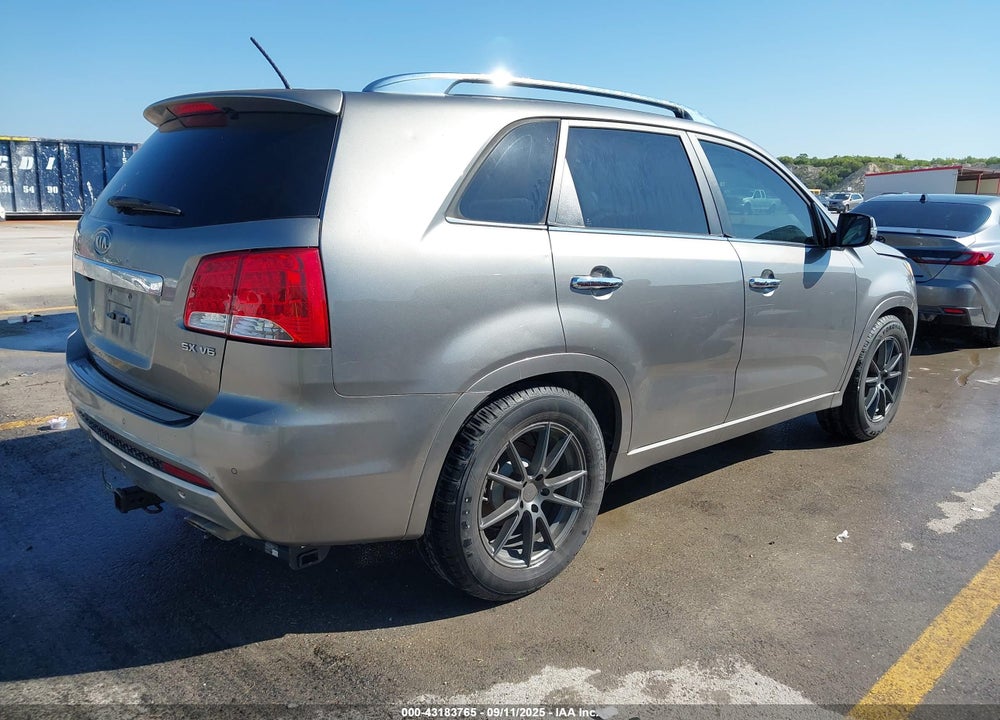 2012 KIA SORENTO VIN: 5XYKW4A2XCG190743