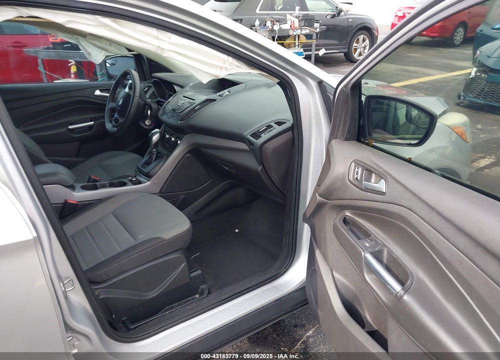 2015 FORD ESCAPE SE VIN: 1FMCU0G77FUB36482