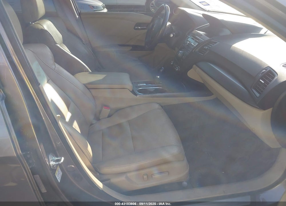 2013 ACURA RDX VIN: 5J8TB3H58DL013352