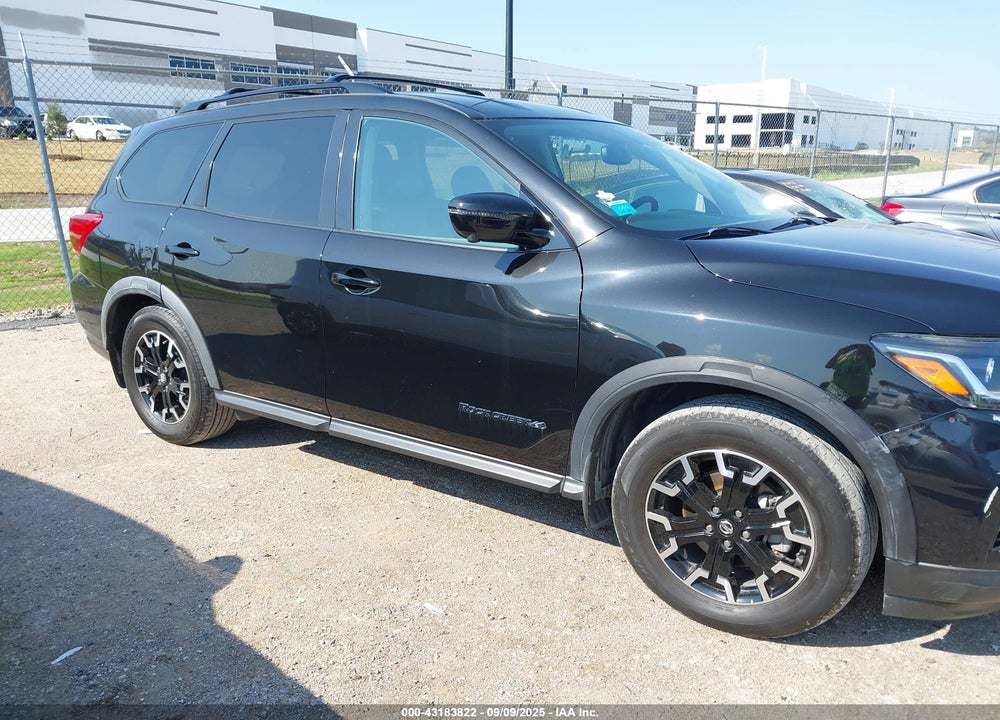 2019 NISSAN PATHFINDER SL VIN: 5N1DR2MM5KC653808