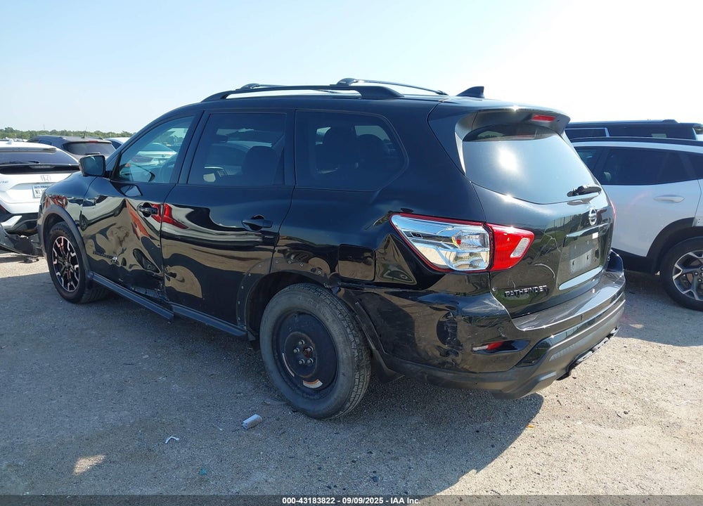 2019 NISSAN PATHFINDER SL VIN: 5N1DR2MM5KC653808