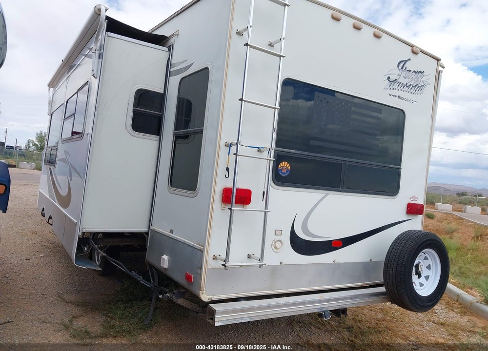 2005 THOR JAZZ 2760RL VIN: 4XTFS332X5457471