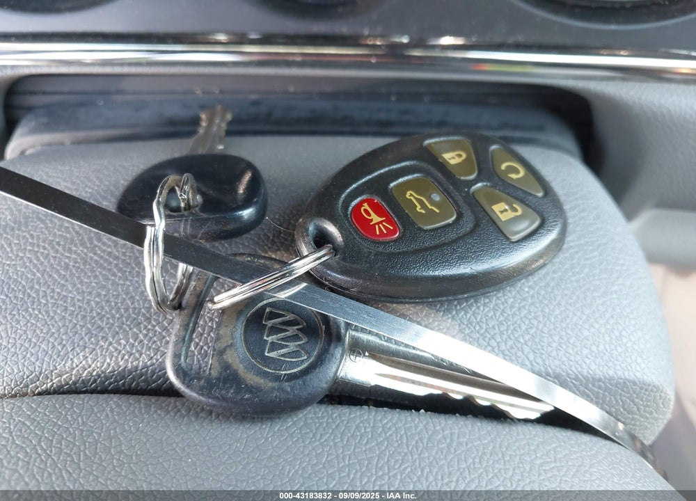 2015 BUICK ENCLAVE VIN: 5GAKRCKD7FJ191100
