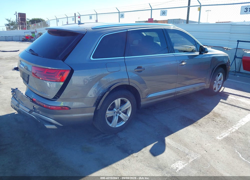 2017 AUDI Q7 VIN: WA1LHAF7XHD046093