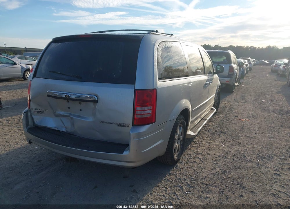 2010 CHRYSLER TOWN & COUNTRY VIN: 2A4RR8D15AR405688