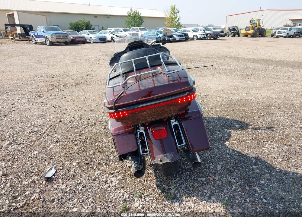 2019 HARLEY-DAVIDSON FLTRU VIN: 1HD1KGF15KB682421