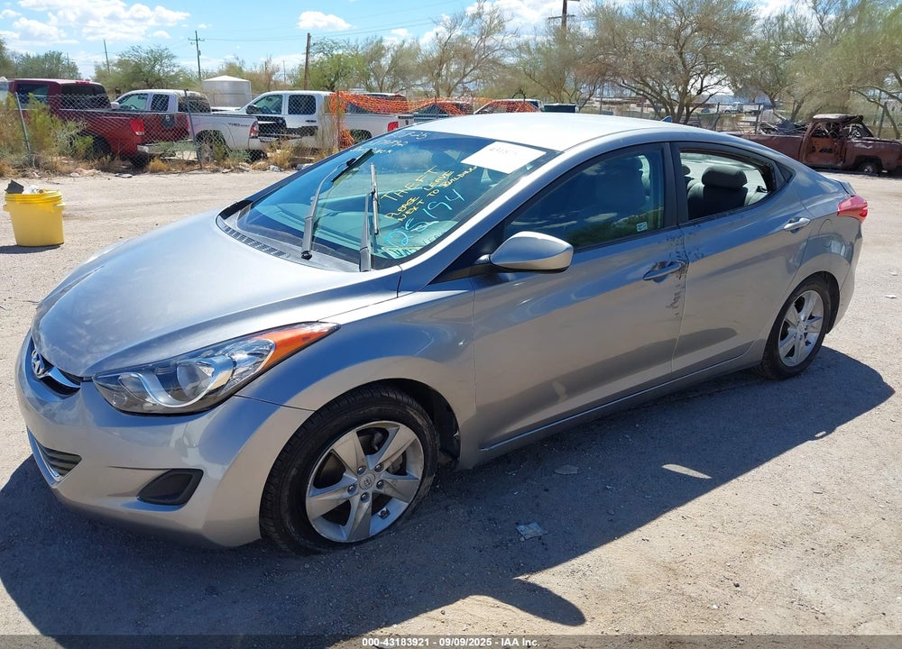2011 HYUNDAI ELANTRA VIN: KMHDH4AE0BU125194
