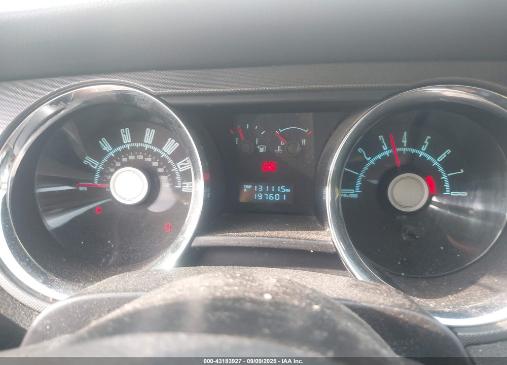 2010 FORD MUSTANG VIN: 1ZVBP8CH2A5126267
