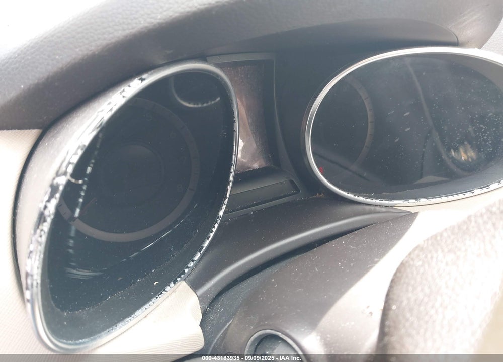 2014 HYUNDAI SANTA FE SPORT 2.4L VIN: 5XYZU3LB0EG217513
