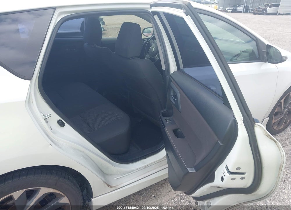 2016 SCION IM VIN: JTNKARJE4GJ501221