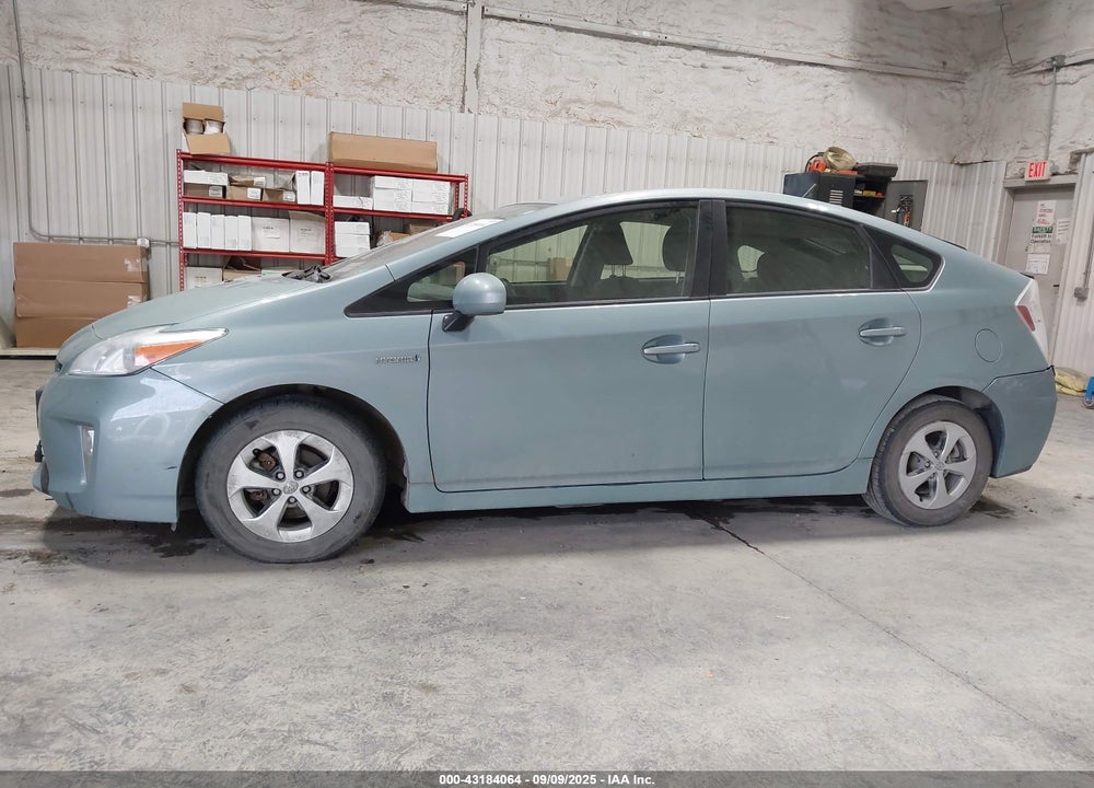 2012 TOYOTA PRIUS VIN: JTDKN3DU7C5525427