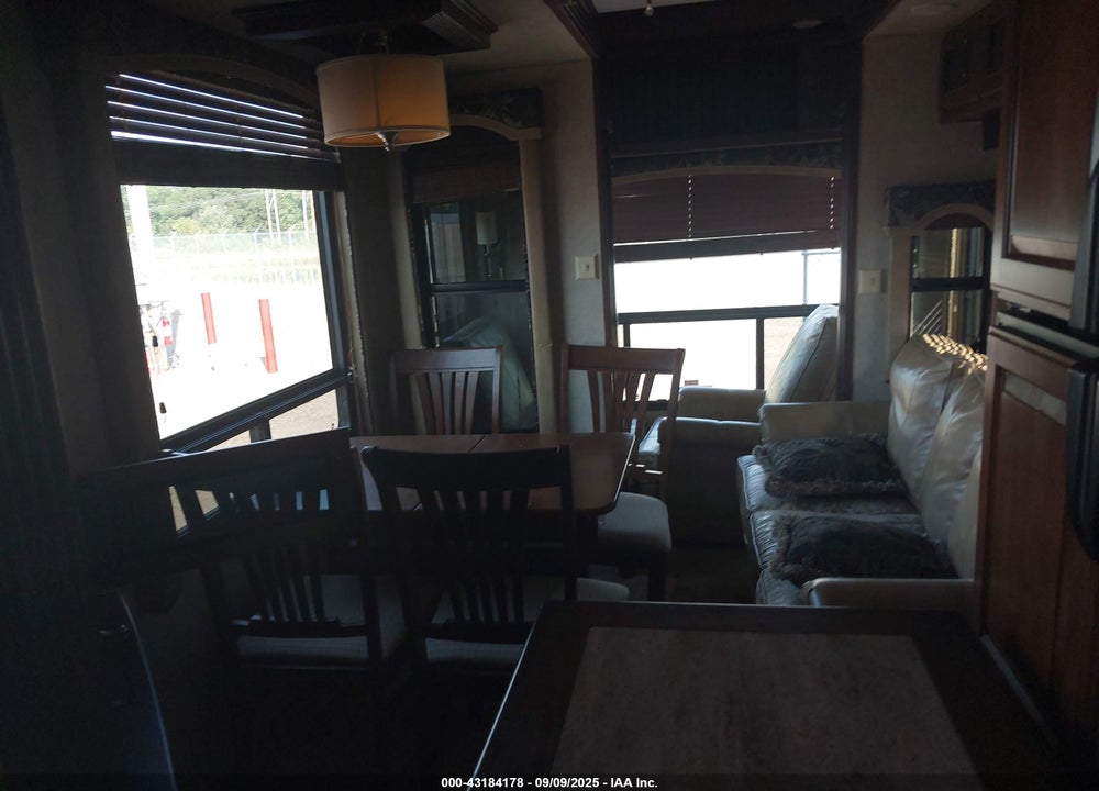 2014 ALPINE TRAVEL TRLR VIN: 4YDF32521EE780136
