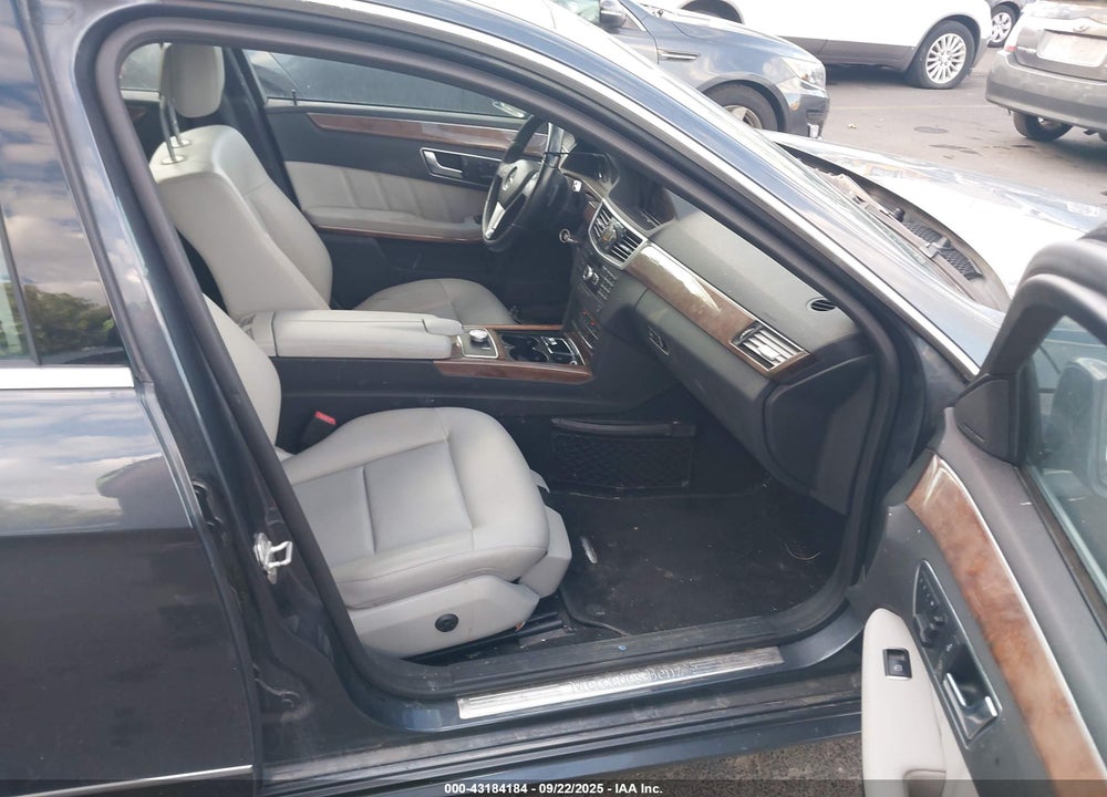 2013 MERCEDES-BENZ E 350 4MATIC VIN: WDDHF8JB3DA732368