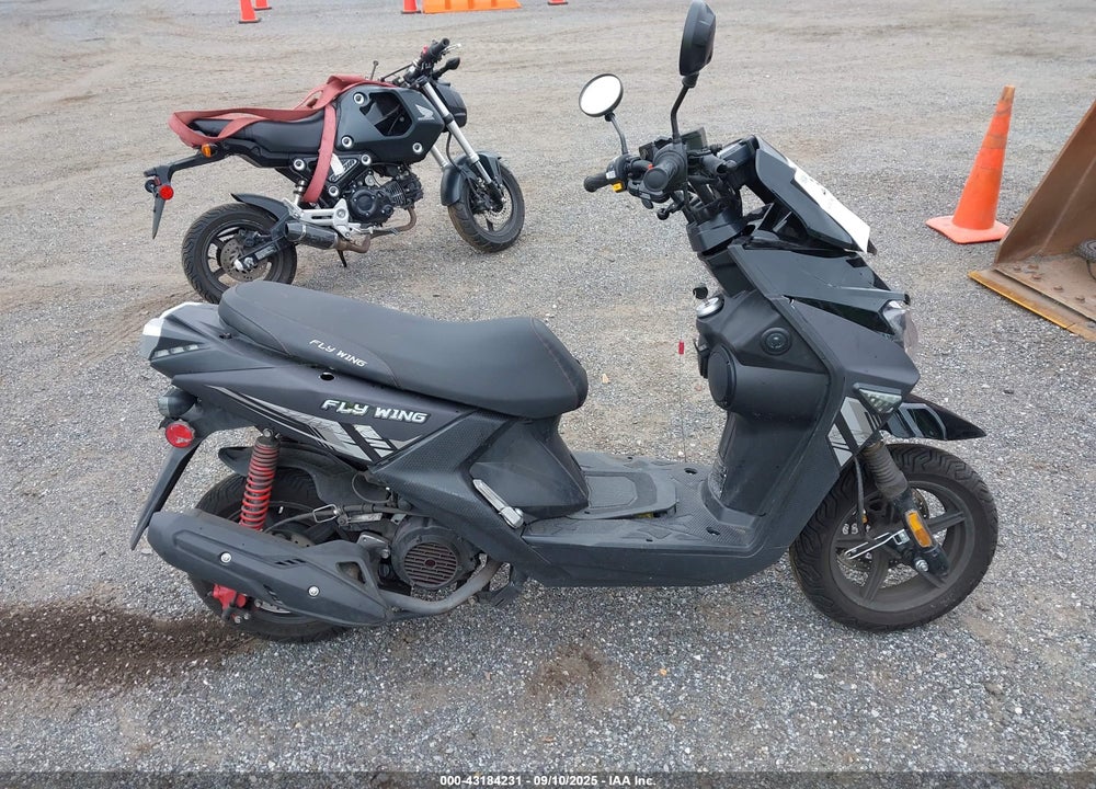 2014 ZHILONG Q-MAX VIN: HZ2TBCND3R1110196