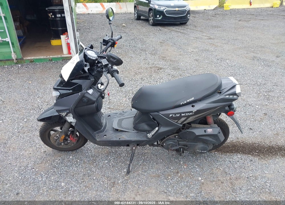 2014 ZHILONG Q-MAX VIN: HZ2TBCND3R1110196