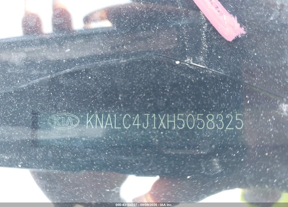 2017 KIA CADENZA VIN: KNALC4J1XH5058325