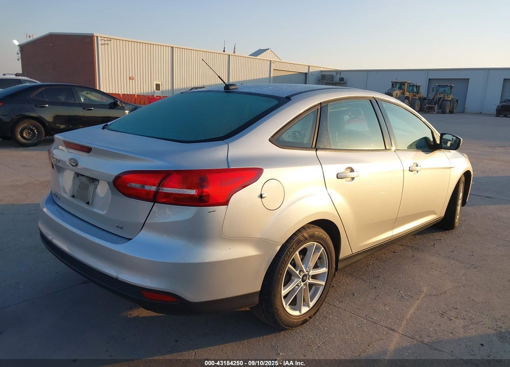 2018 FORD FOCUS SE VIN: 1FADP3F22JL229616