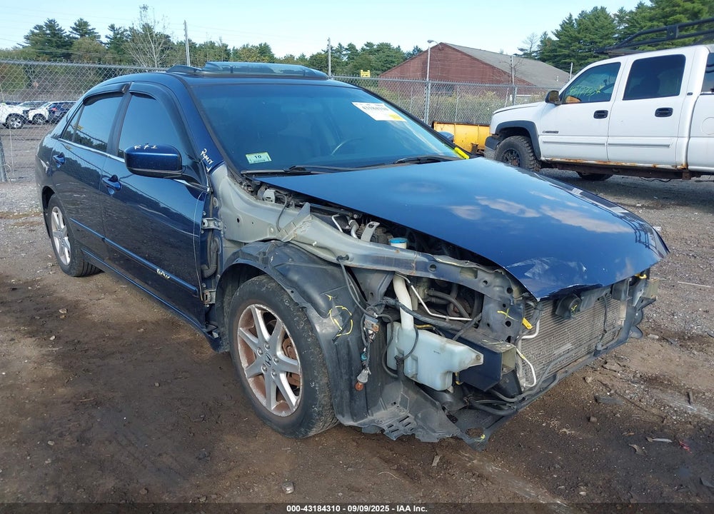 2004 HONDA ACCORD 3.0 EX VIN: 1HGCM66584A012082