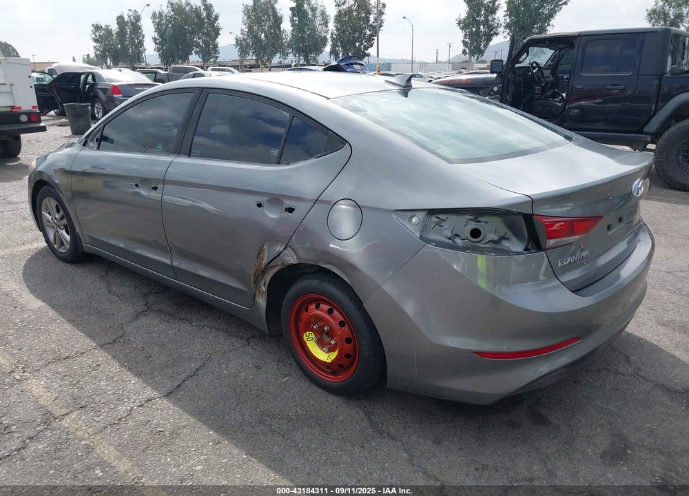 2017 HYUNDAI ELANTRA VIN: KMHD84LF6HU410027
