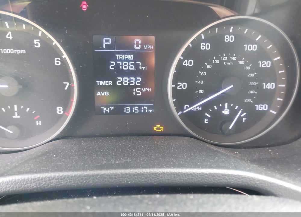 2017 HYUNDAI ELANTRA VIN: KMHD84LF6HU410027