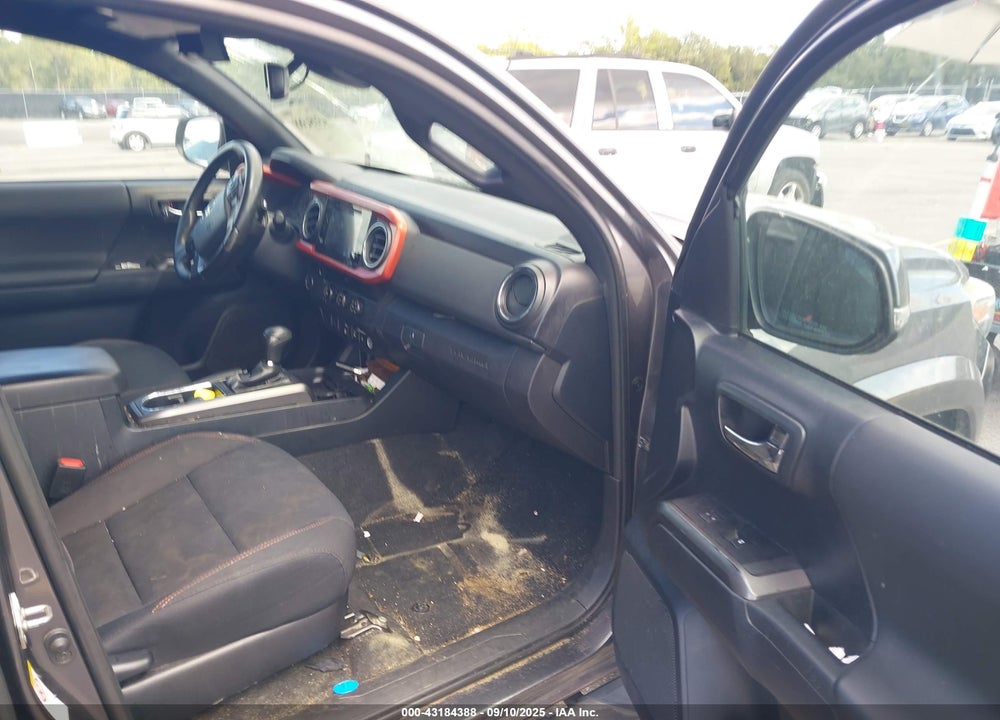 2019 TOYOTA TACOMA VIN: 5TFAZ5CN6KX076900