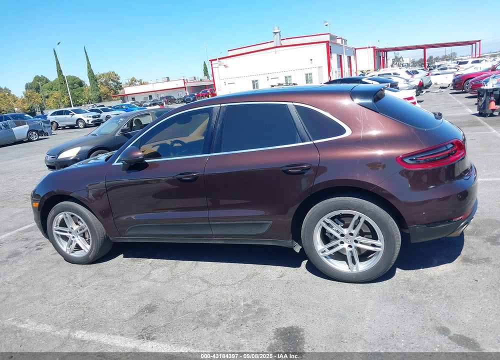2015 PORSCHE MACAN VIN: WP1AB2A58FLB58094