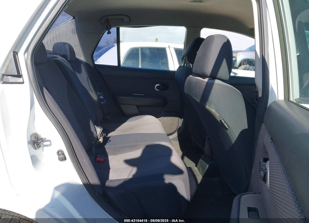 2009 NISSAN VERSA 1.8SL VIN: 3N1BC11E79L398200