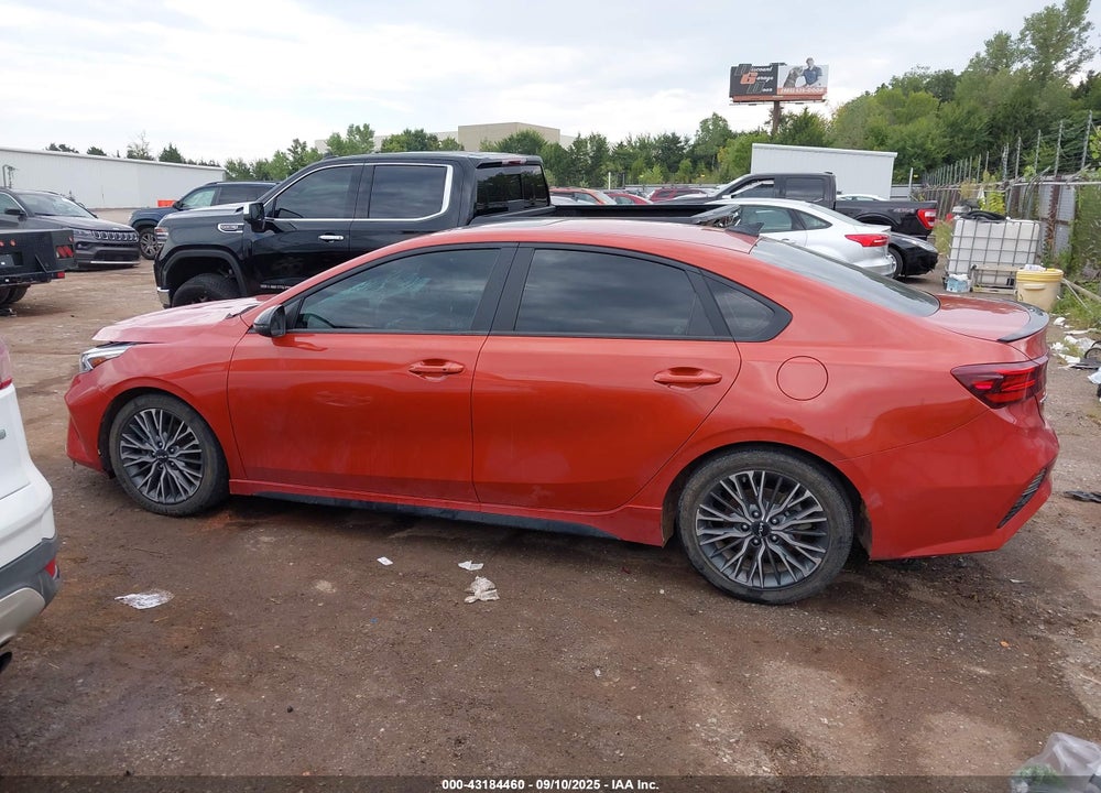 2022 KIA FORTE GT LINE VIN: 3KPF54AD1NE489916